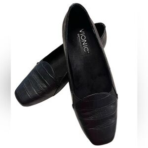 Vionic Dolores Black Croc Embossed Flats size 7.5